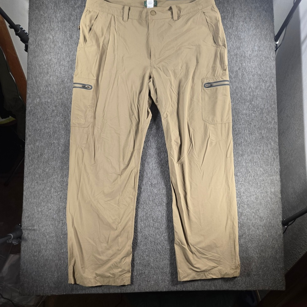 LL Bean Cresta Hiking Pants Mens 40x32 Tan Nylon Outdoor Stretch Water Resistant